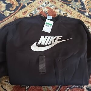 NWT Men’s Nike Black Crew Neck Sweatshirt XL